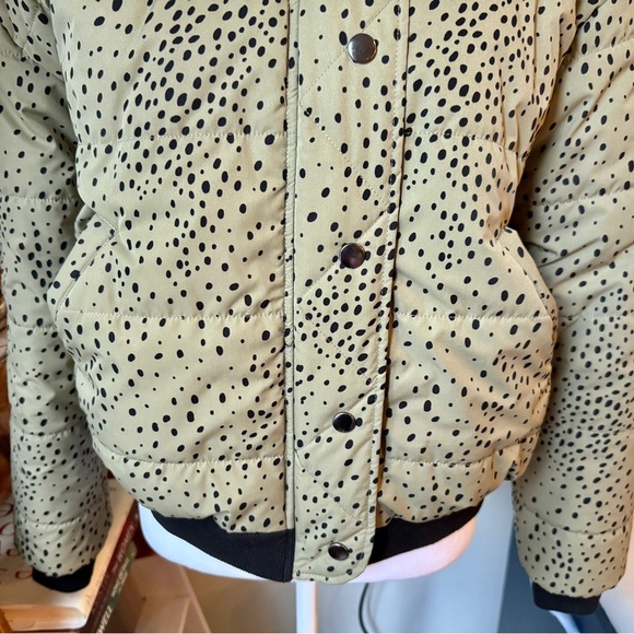 Saltwater LUXE Black Textured Jacket-Small - Picture 9 of 15